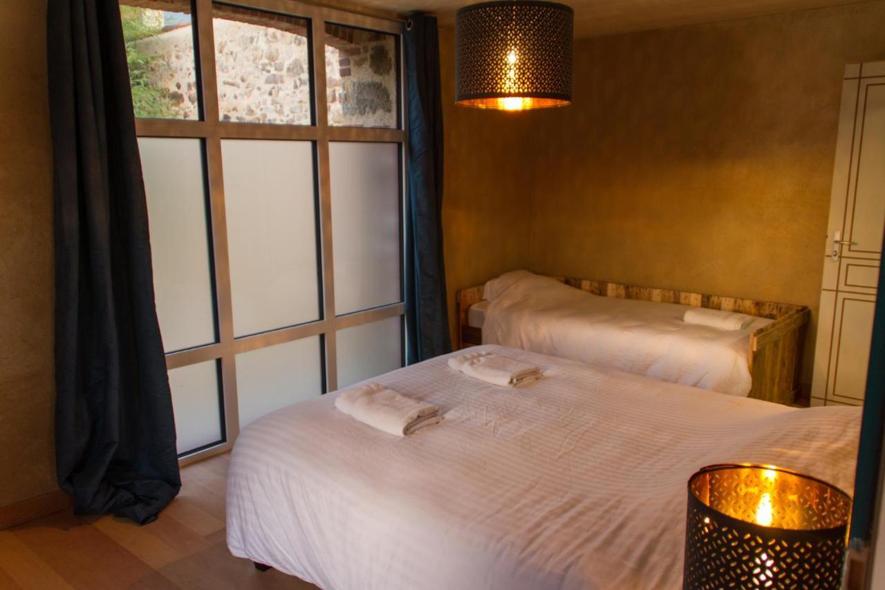 Le Puy Carmin - Chambre D'Hotes Avec Jacuzzi Bazoges-en-Paillers ห้อง รูปภาพ