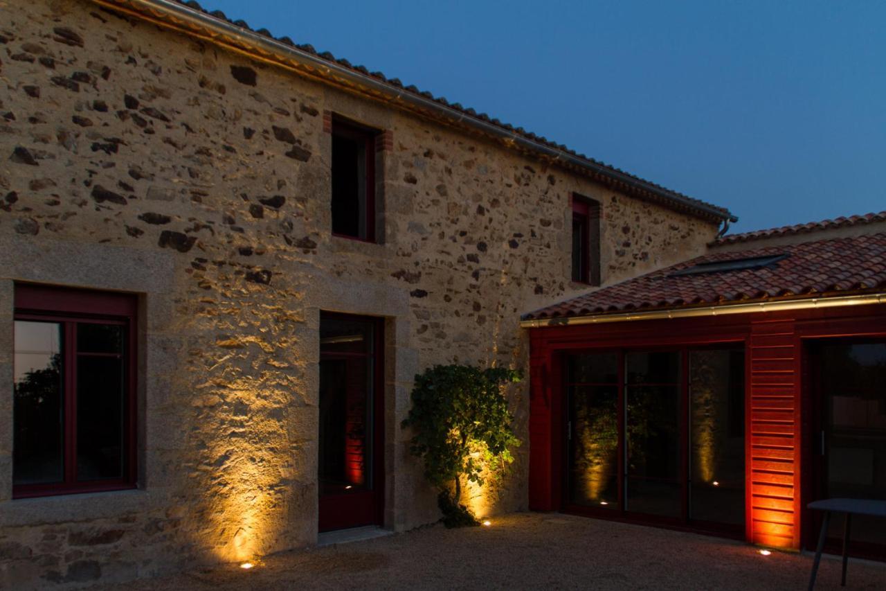 Le Puy Carmin - Chambre D'Hotes Avec Jacuzzi Bazoges-en-Paillers ภายนอก รูปภาพ